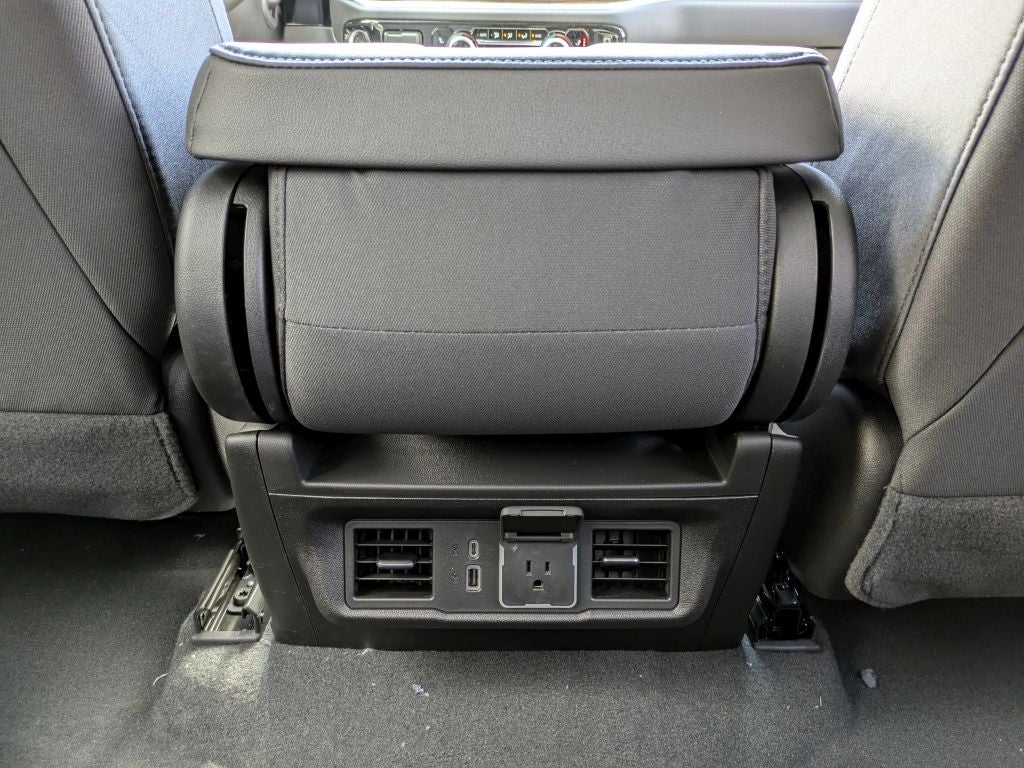 2026 GMC Sierra 2500 SLE