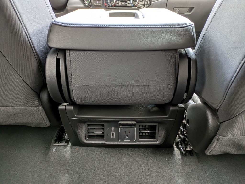 2026 GMC Sierra 2500 SLE