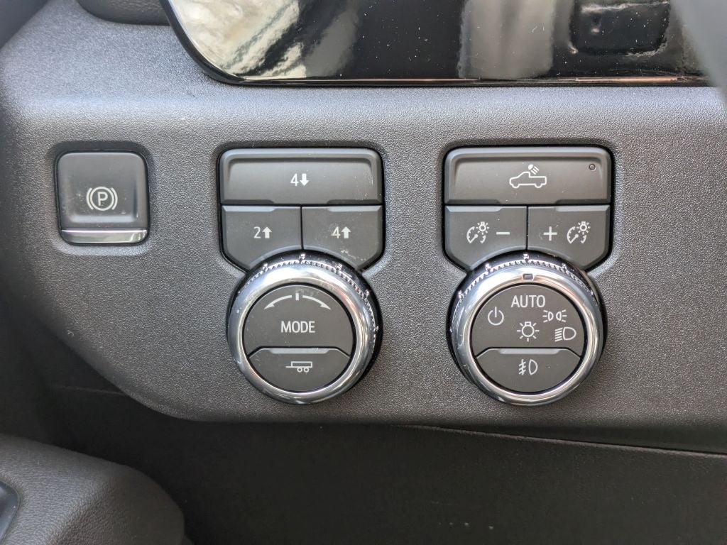 2026 GMC Sierra 2500 SLE