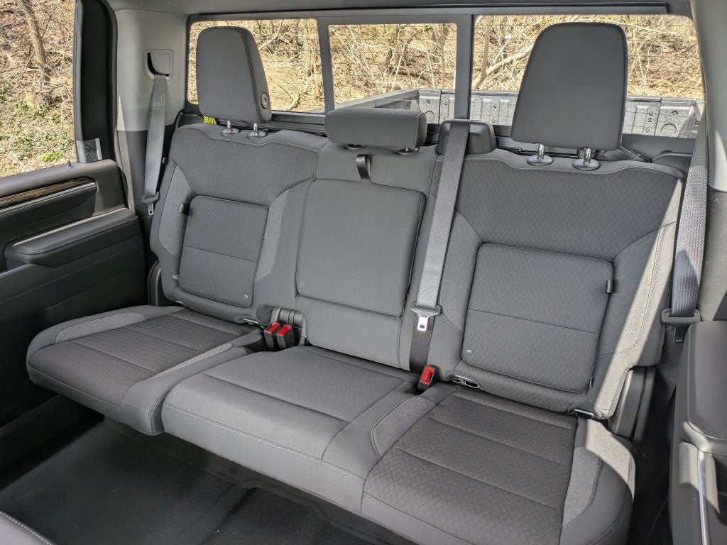 2026 GMC Sierra 2500 SLE