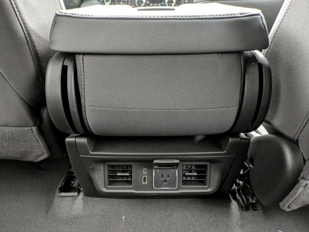 2026 GMC Sierra 2500 SLE