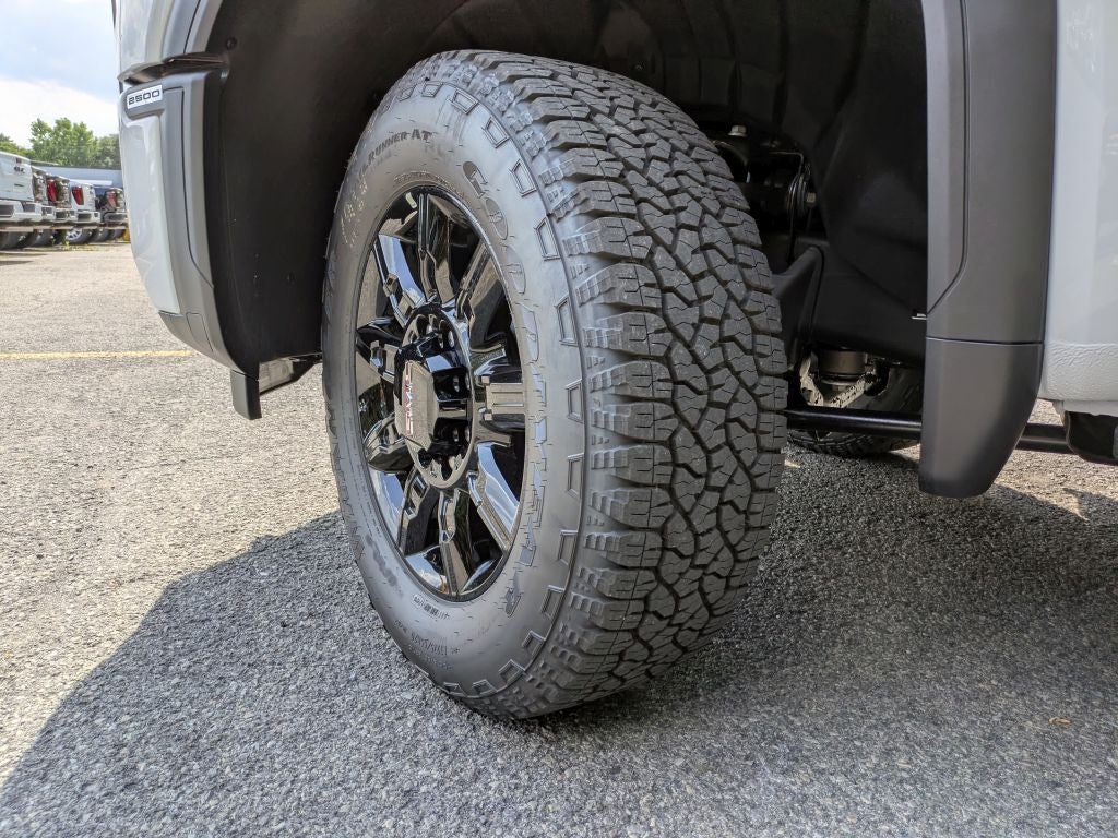 2026 GMC Sierra 2500 AT4
