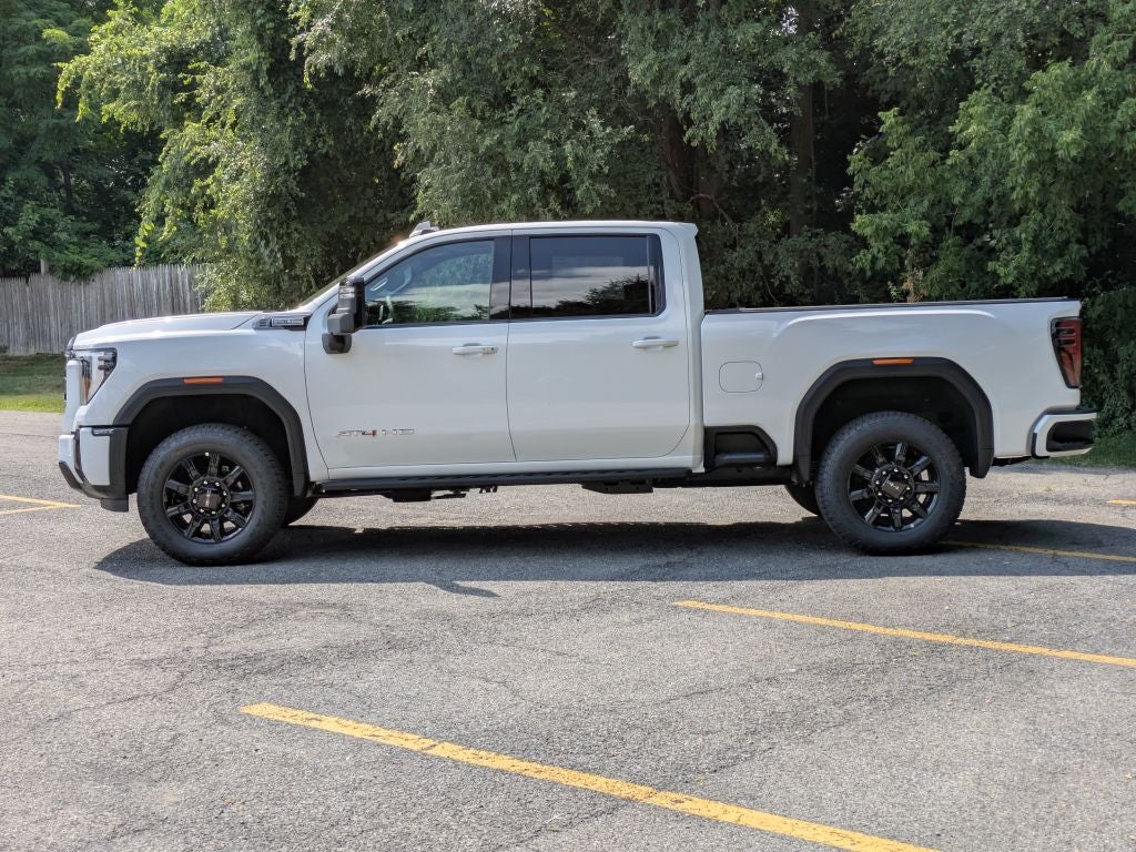 2026 GMC Sierra 2500 AT4