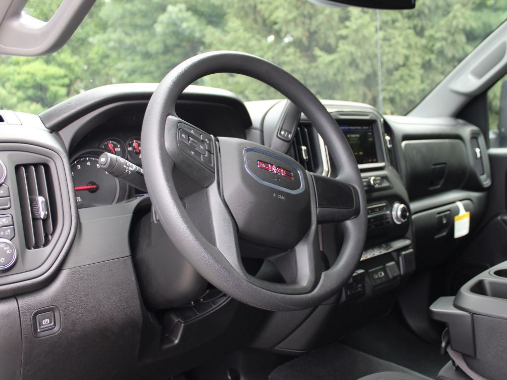 2025 GMC Sierra 3500 Pro