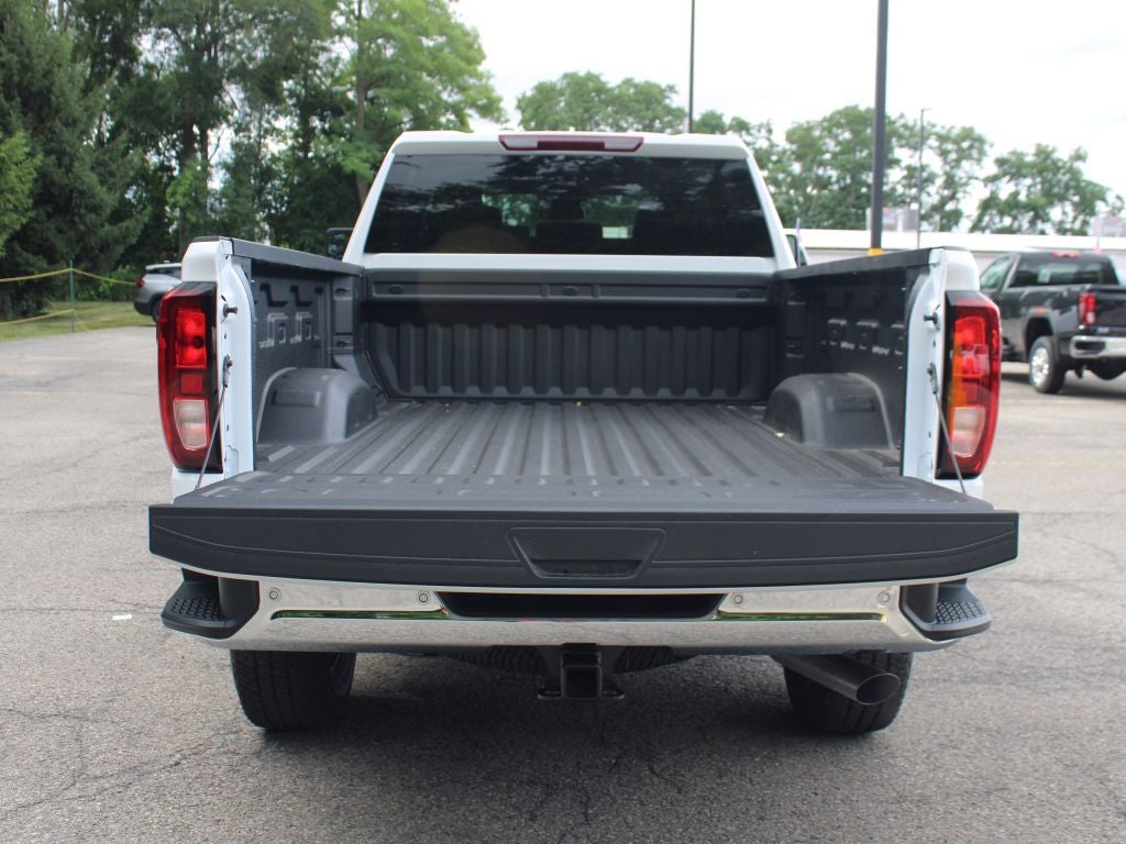 2025 GMC Sierra 3500 Pro