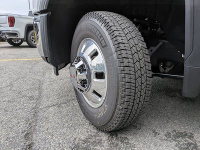 2026 GMC Sierra 3500 SLE