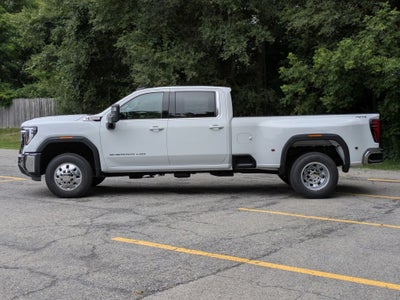 2026 GMC Sierra 3500 SLE