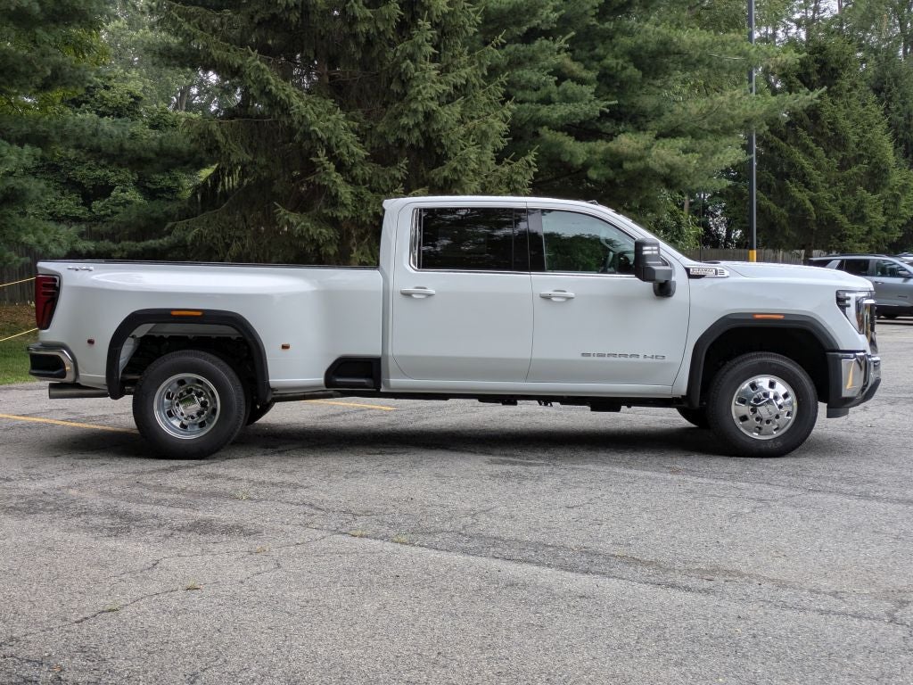 2026 GMC Sierra 3500 SLE