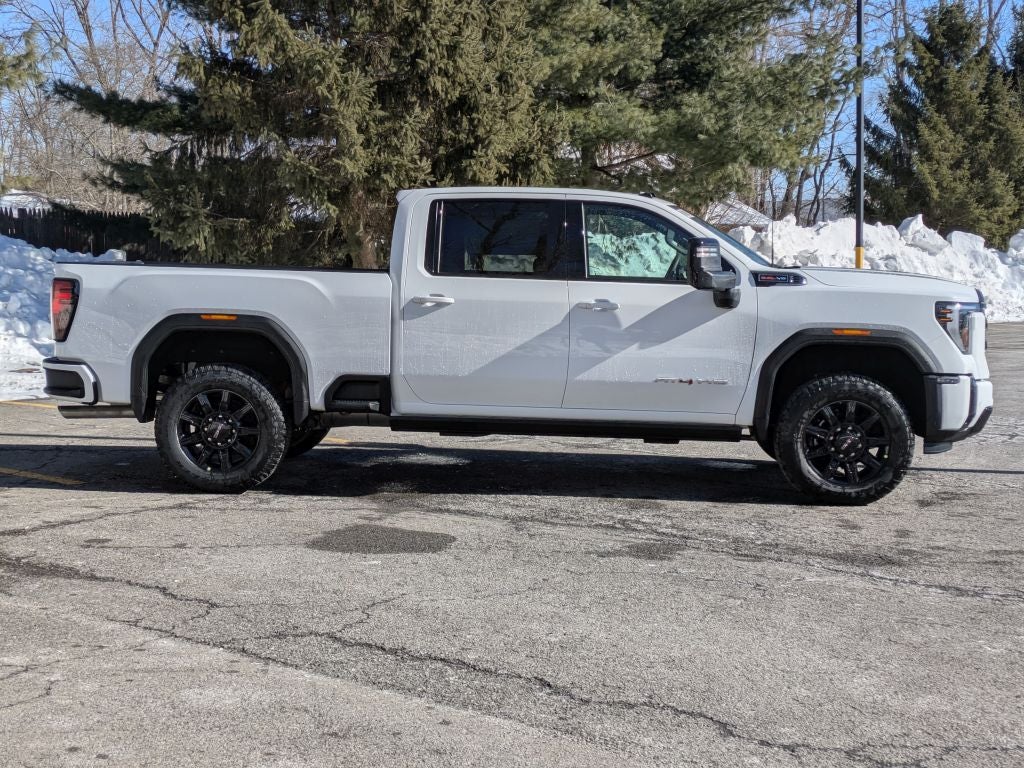 2026 GMC Sierra 3500 AT4