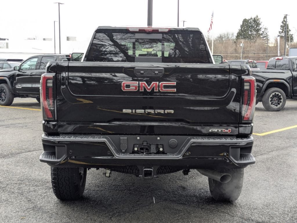 2026 GMC Sierra 3500 AT4