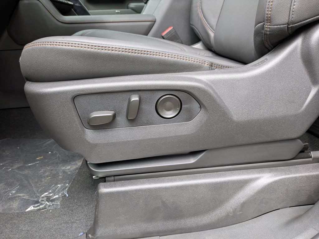 2026 GMC Sierra 3500 AT4