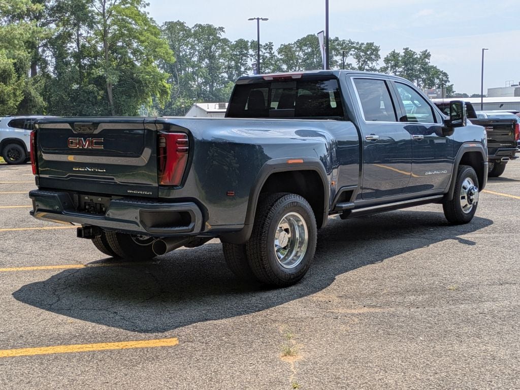 2026 GMC Sierra 3500 Denali