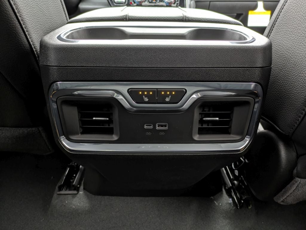 2026 GMC Sierra 3500 Denali