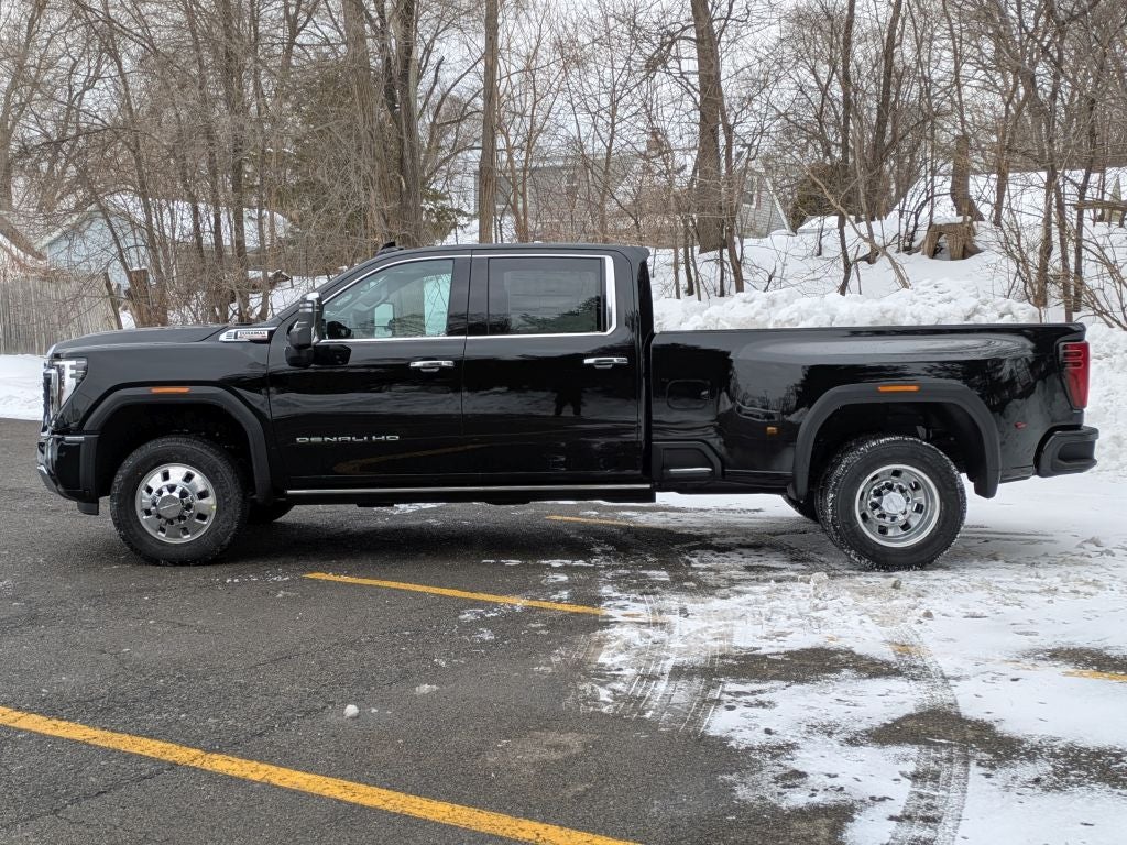 2026 GMC Sierra 3500 Denali