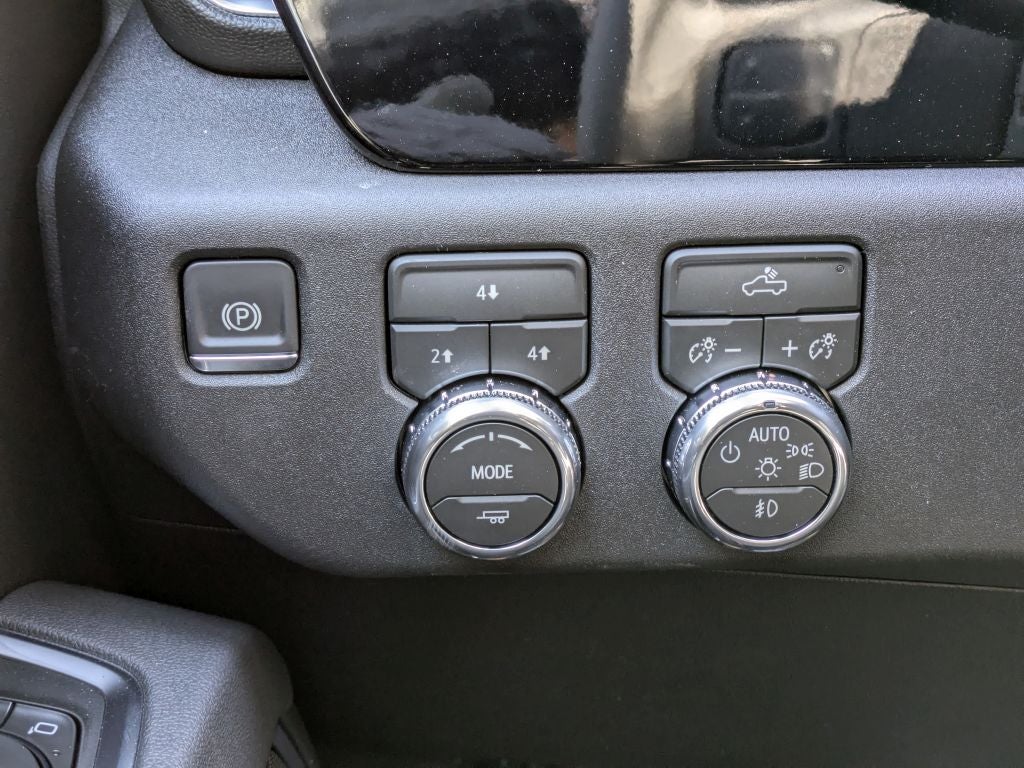 2026 GMC Sierra 2500 SLE