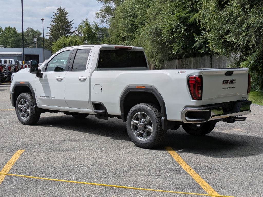2026 GMC Sierra 2500 SLE