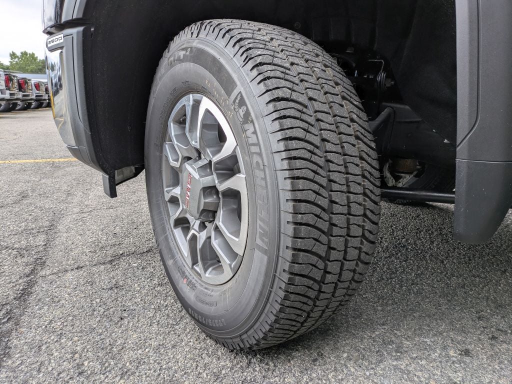2026 GMC Sierra 2500 SLE