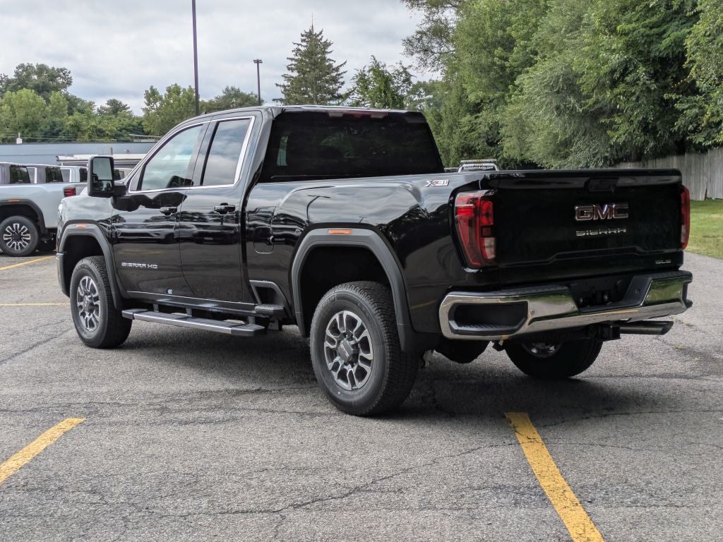 2026 GMC Sierra 2500 SLE
