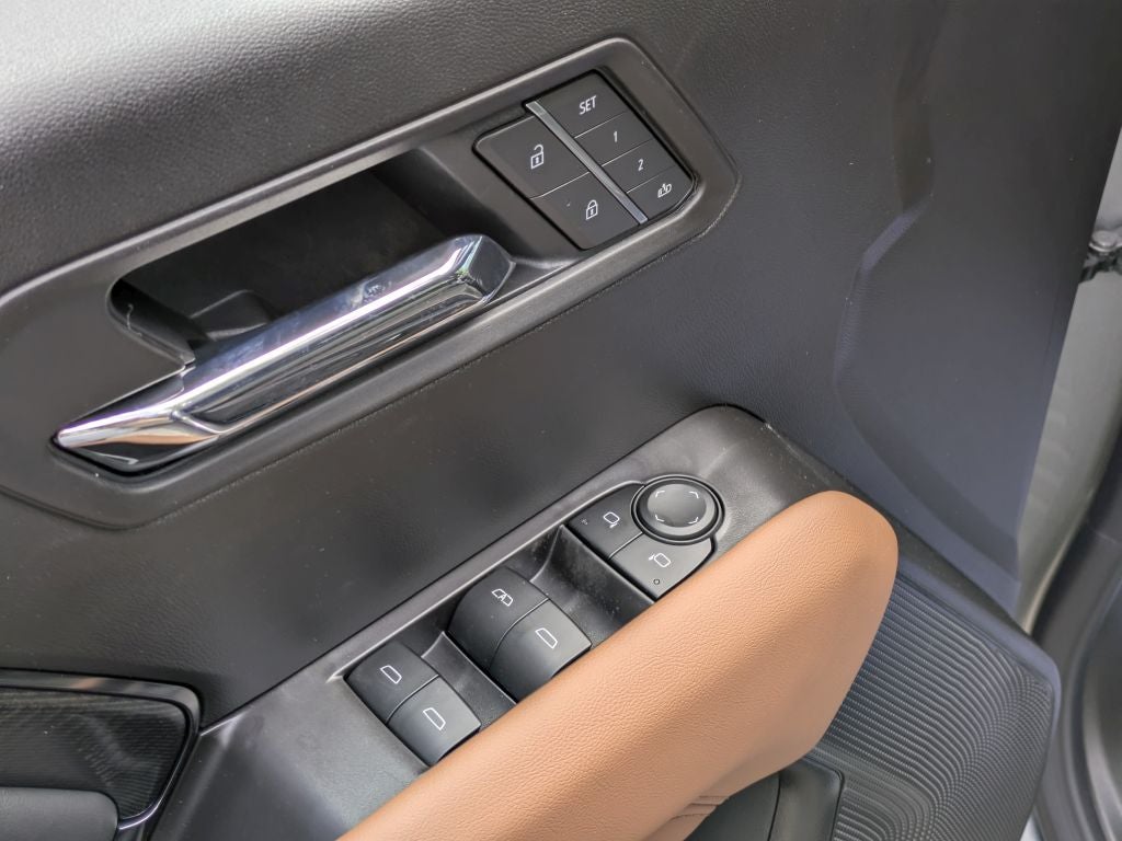 2026 GMC Canyon 4WD AT4