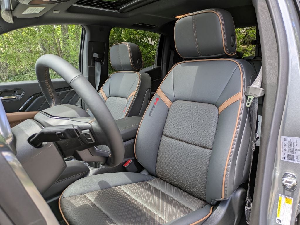 2026 GMC Canyon 4WD AT4