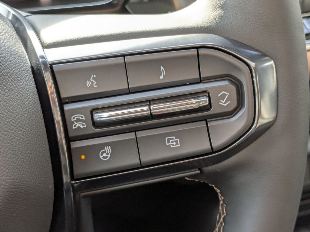 2025 GMC Canyon 4WD AT4