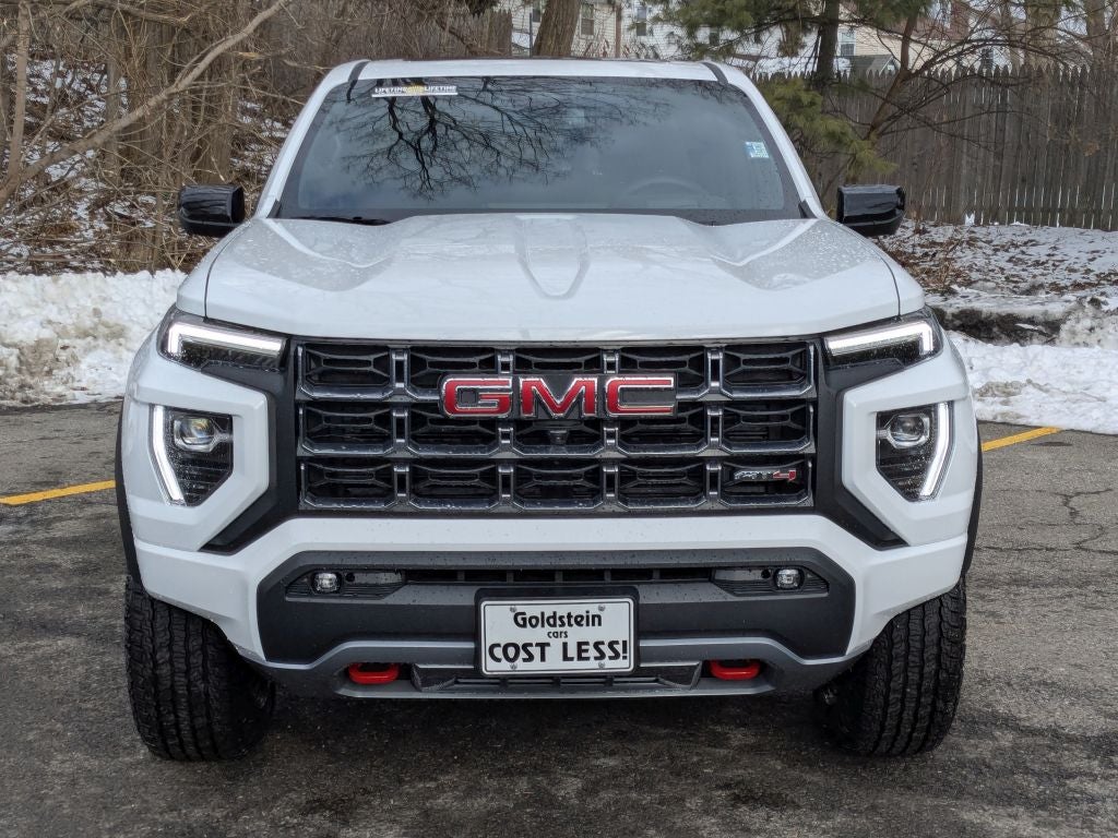 2025 GMC Canyon 4WD AT4
