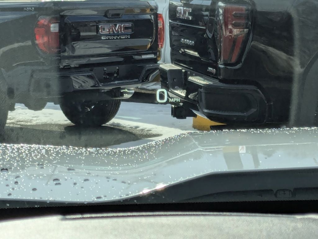 2025 GMC Canyon 4WD AT4