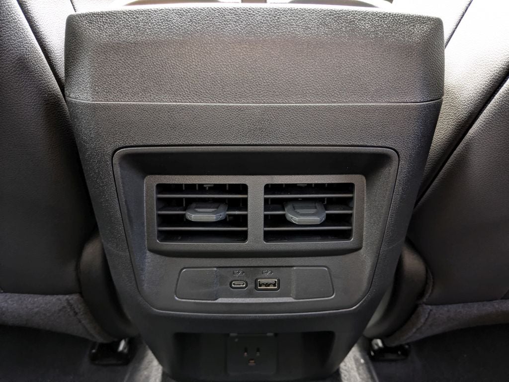 2025 GMC Canyon 4WD AT4