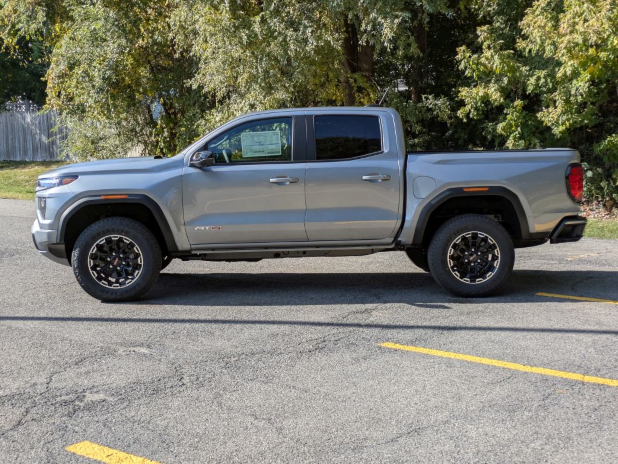 2026 GMC Canyon 4WD AT4