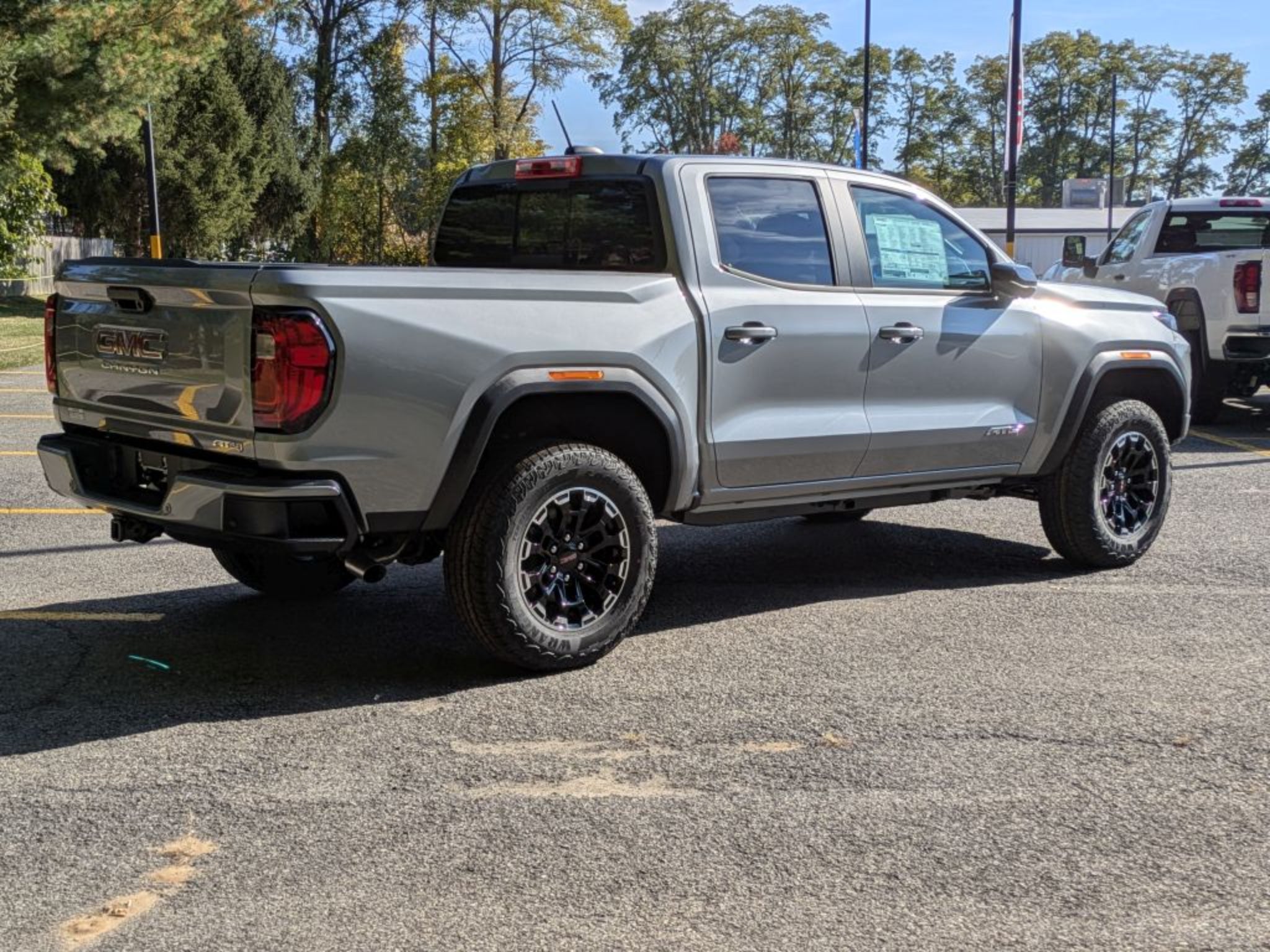2026 GMC Canyon 4WD AT4