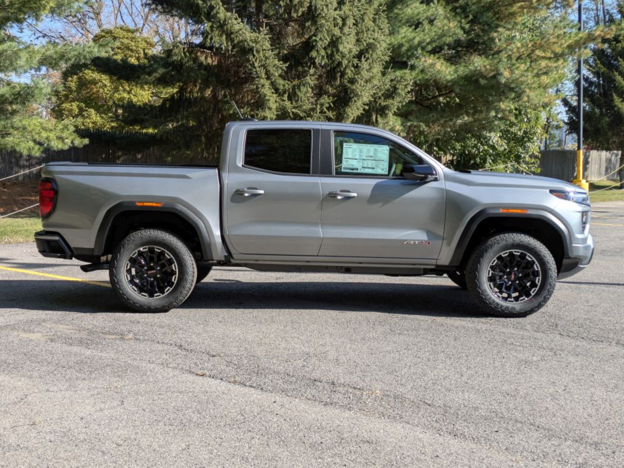 2026 GMC Canyon 4WD AT4