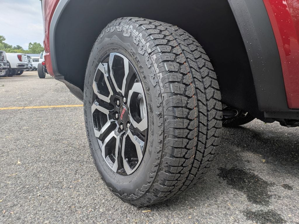 2026 GMC Canyon 4WD AT4