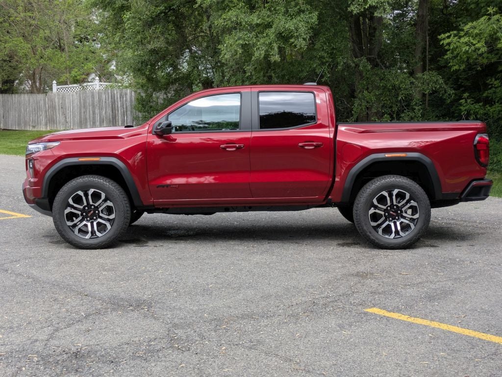 2026 GMC Canyon 4WD AT4