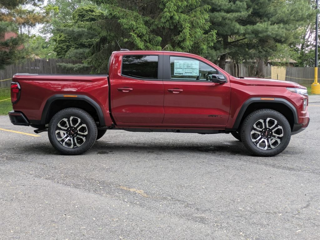 2026 GMC Canyon 4WD AT4