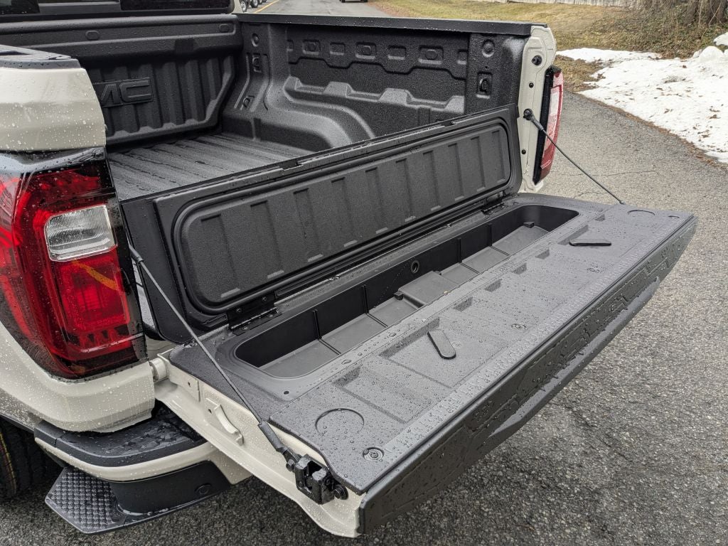 2026 GMC Canyon 4WD AT4