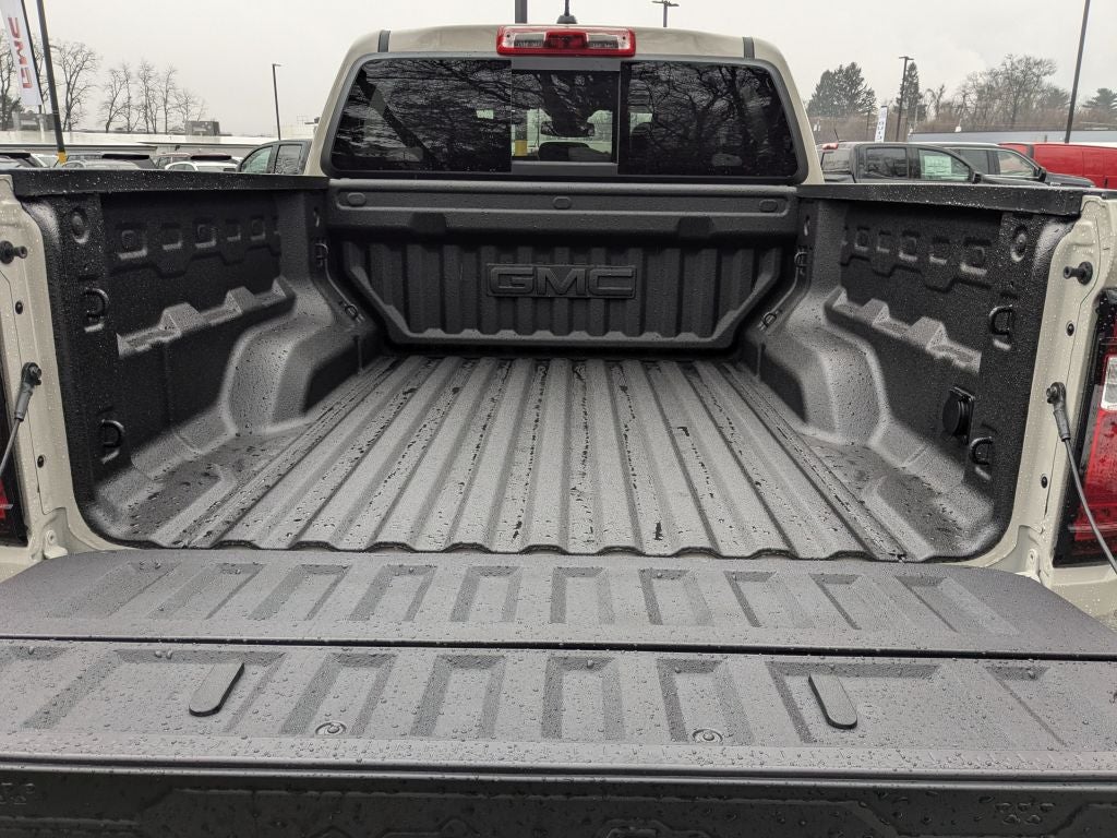 2026 GMC Canyon 4WD AT4