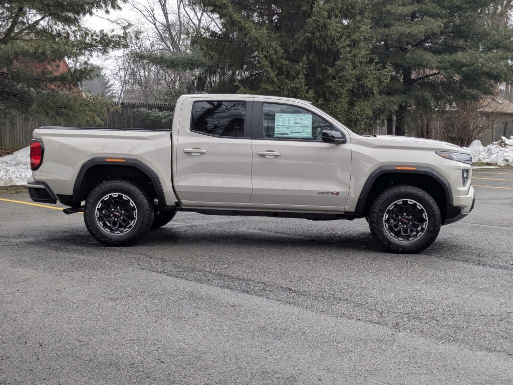 2026 GMC Canyon 4WD AT4