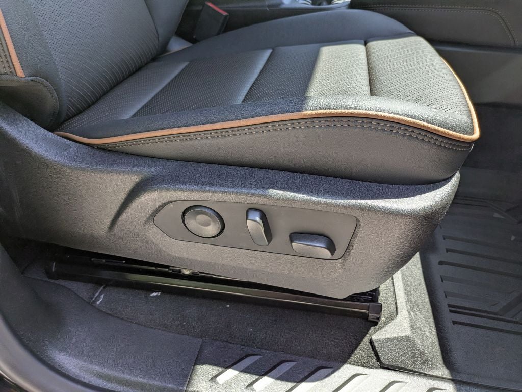 2026 GMC Canyon 4WD AT4