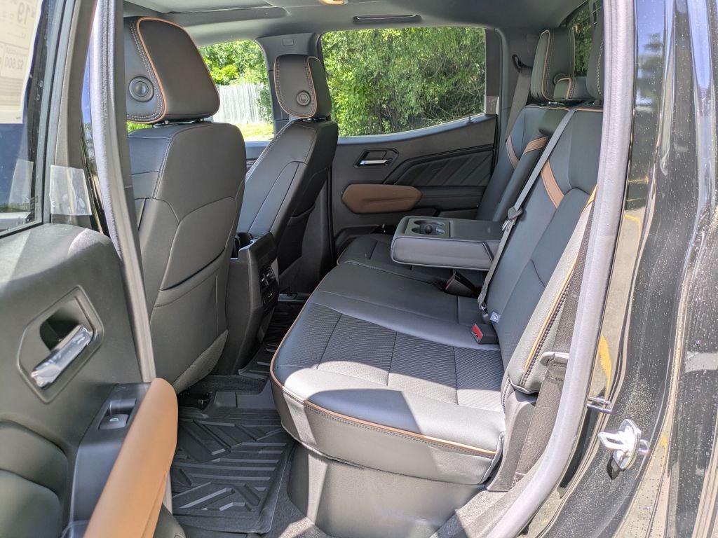 2026 GMC Canyon 4WD AT4