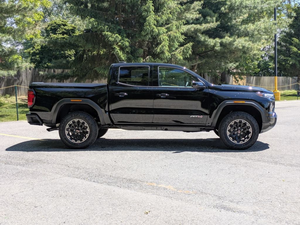2026 GMC Canyon 4WD AT4