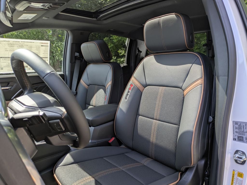 2026 GMC Canyon 4WD AT4