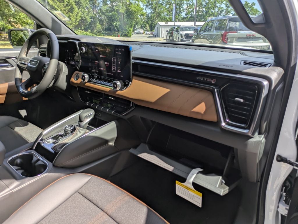 2026 GMC Canyon 4WD AT4