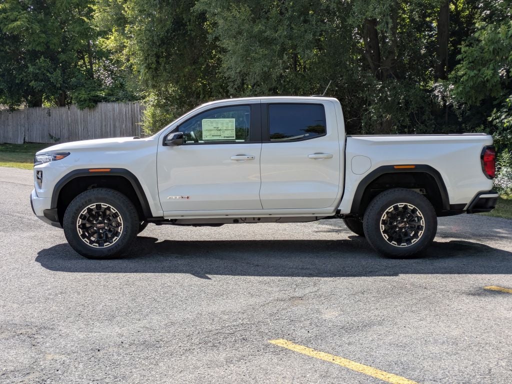 2026 GMC Canyon 4WD AT4