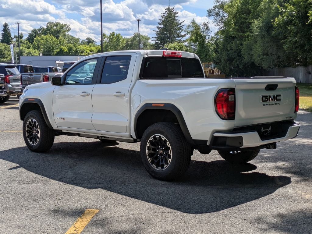 2026 GMC Canyon 4WD AT4