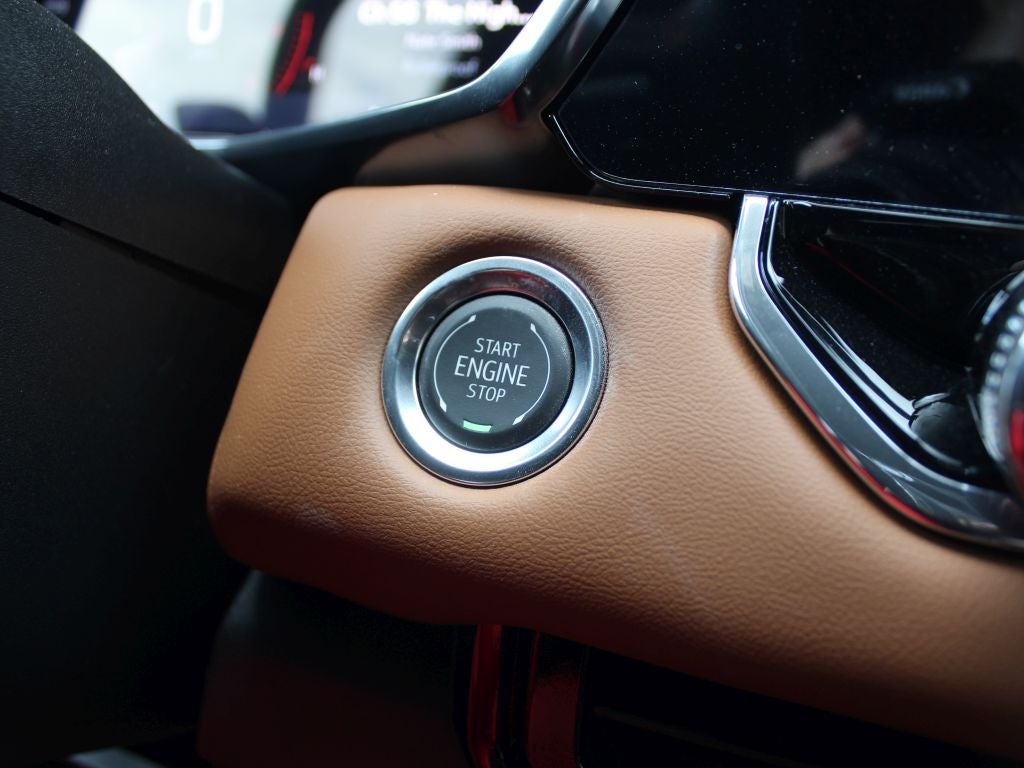 2025 GMC Canyon 4WD AT4