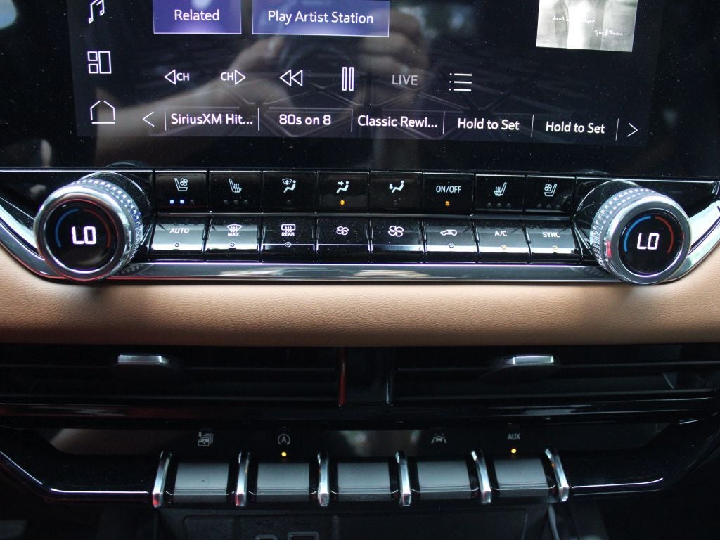 2025 GMC Canyon 4WD AT4