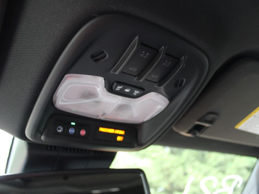 2025 GMC Canyon 4WD AT4