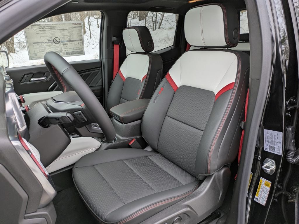 2026 GMC Canyon 4WD AT4X