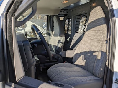 2025 GMC Savana 2500 Work Van