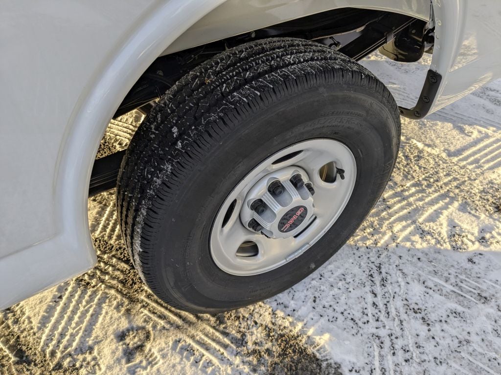 2025 GMC Savana 2500 Work Van